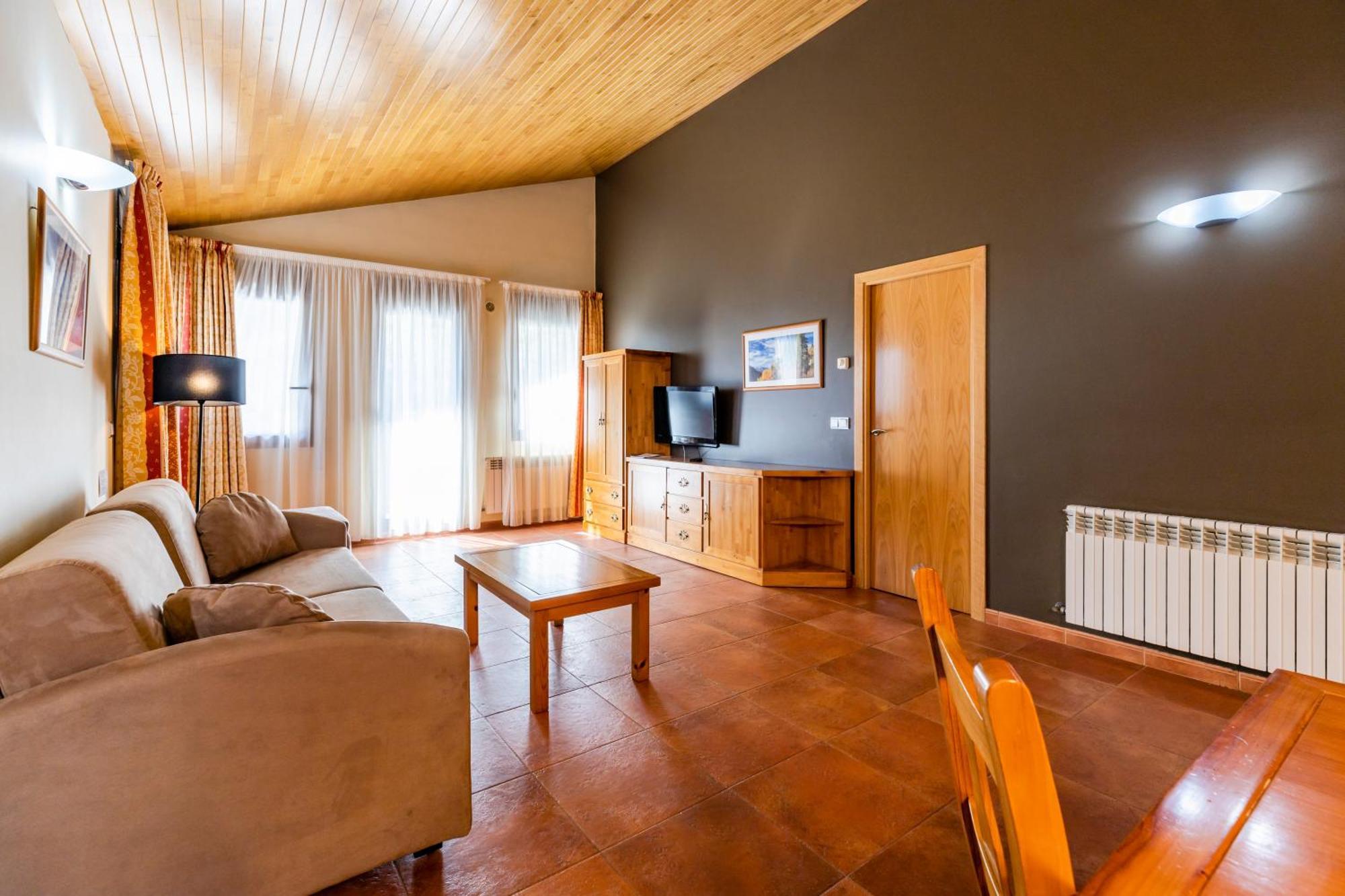 Apartaments Sant Moritz Arinsal Exteriör bild