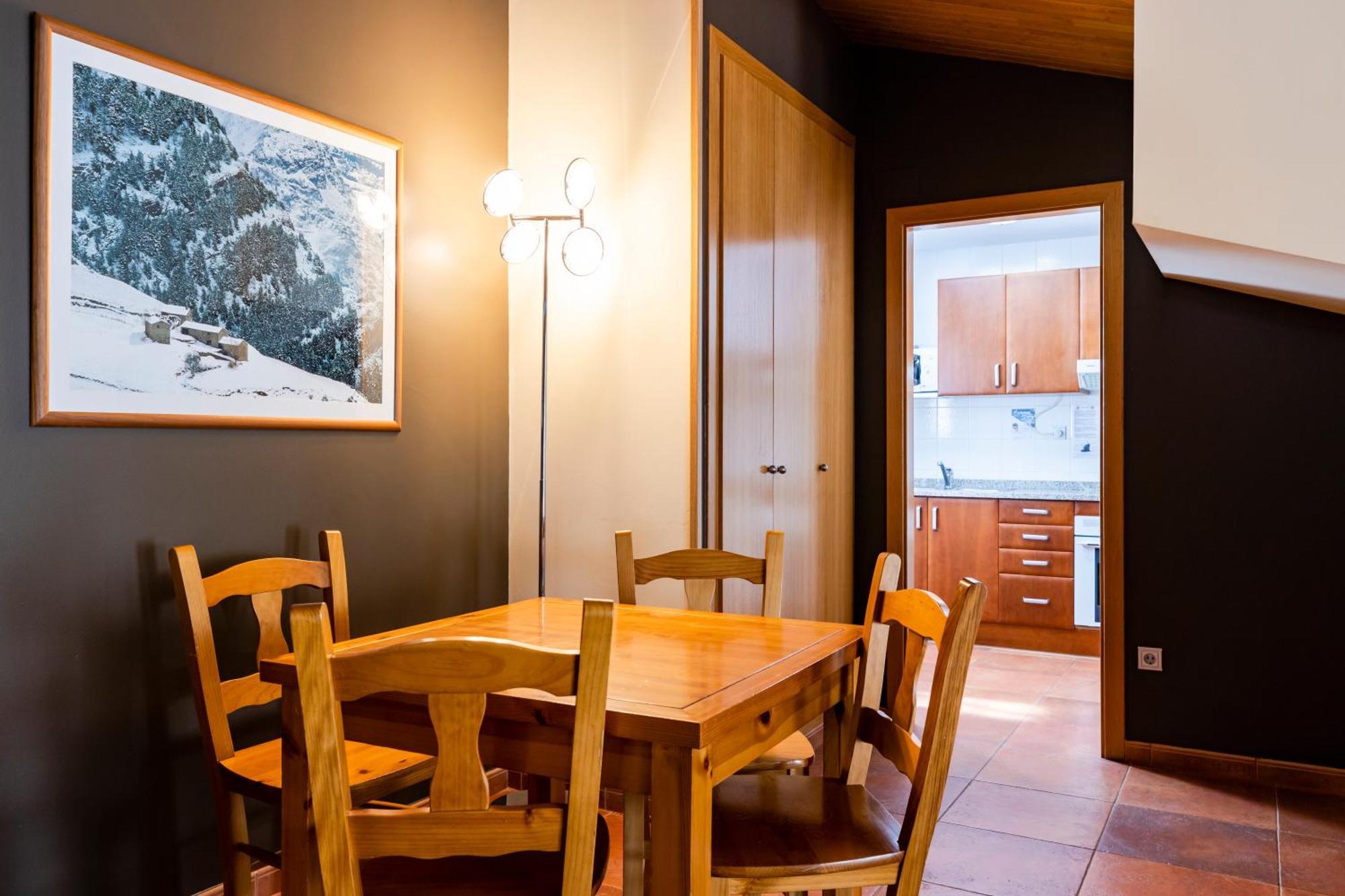 Apartaments Sant Moritz Arinsal Exteriör bild