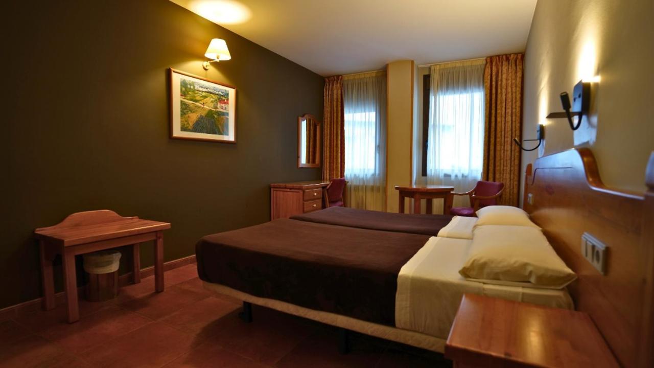 Apartaments Sant Moritz Arinsal Exteriör bild