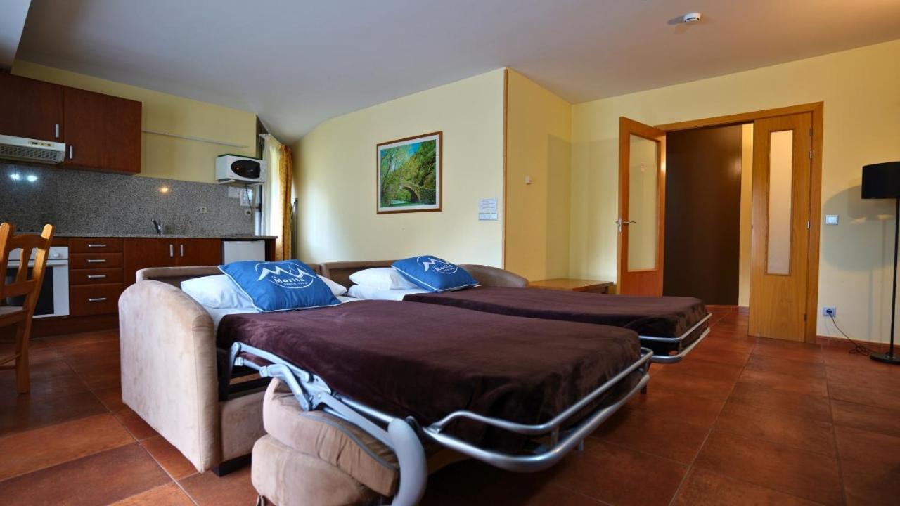 Apartaments Sant Moritz Arinsal Exteriör bild