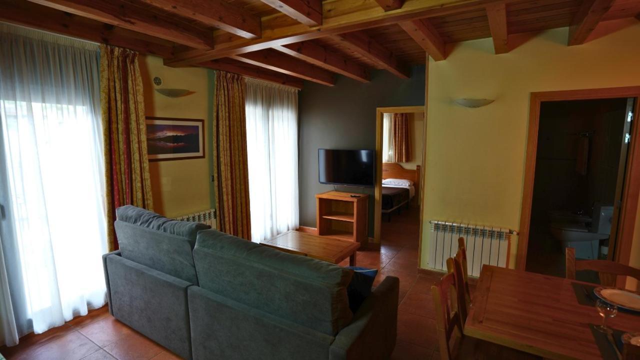 Apartaments Sant Moritz Arinsal Exteriör bild