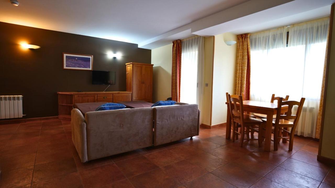 Apartaments Sant Moritz Arinsal Exteriör bild