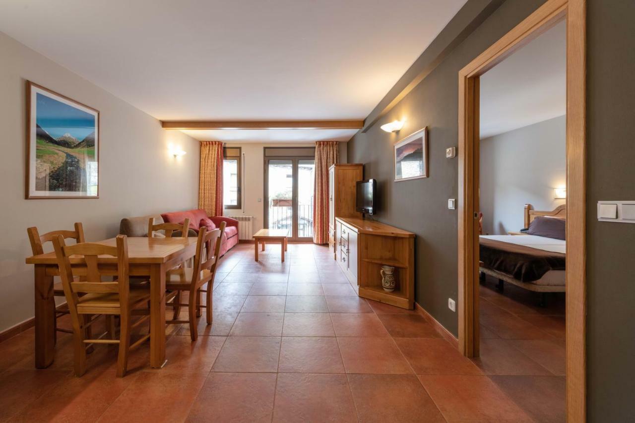 Apartaments Sant Moritz Arinsal Exteriör bild