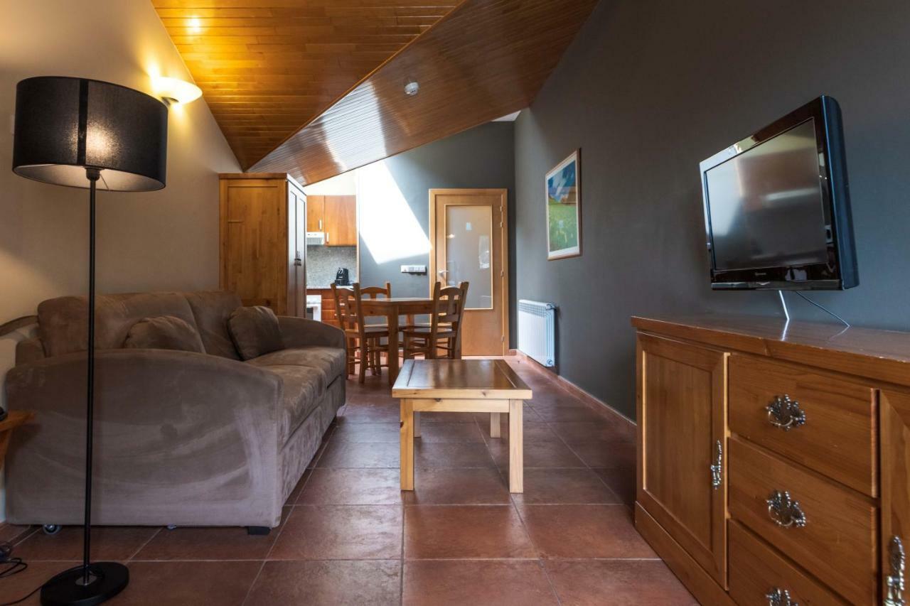 Apartaments Sant Moritz Arinsal Exteriör bild